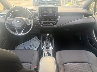 2022 Toyota Corolla Hatchback SE