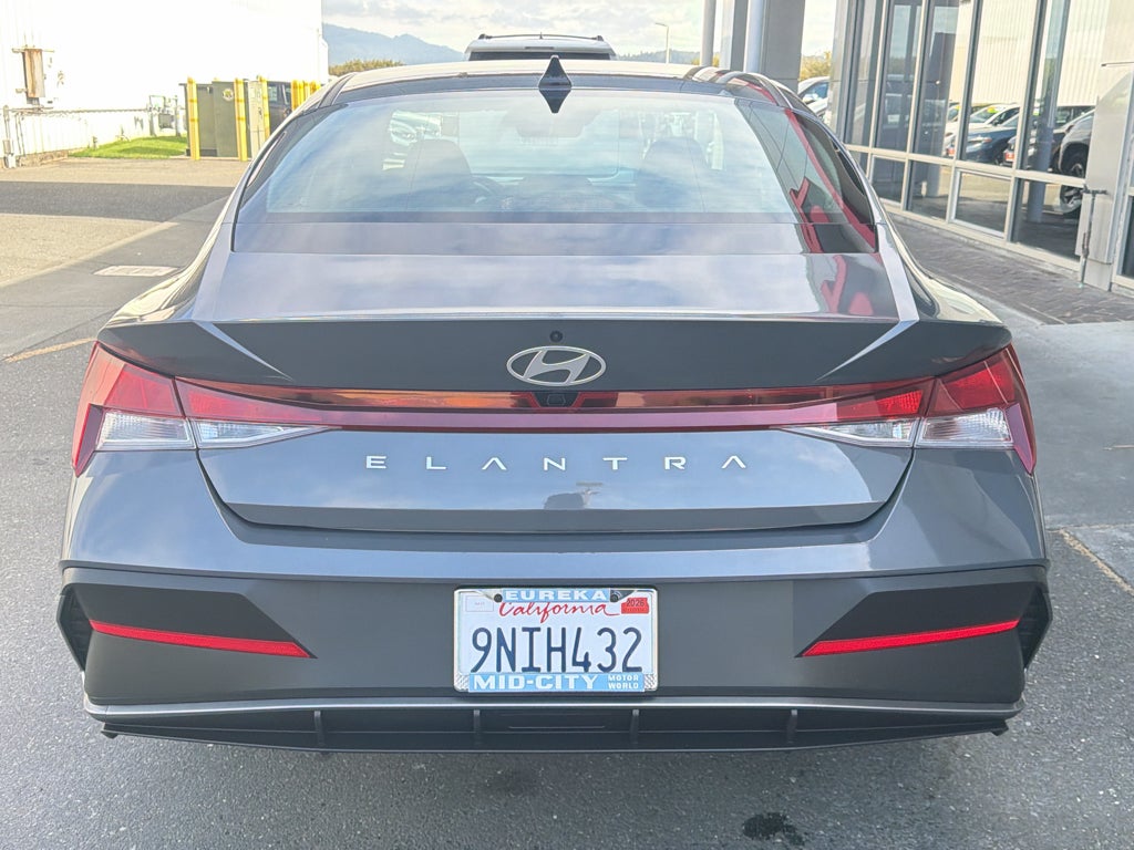 2024 Hyundai Elantra SEL