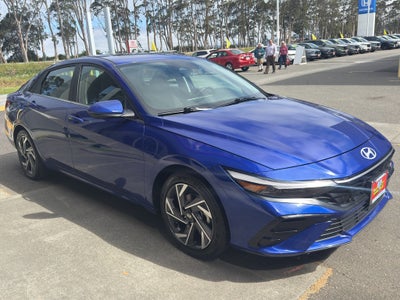 2025 Hyundai Elantra SEL Convenience