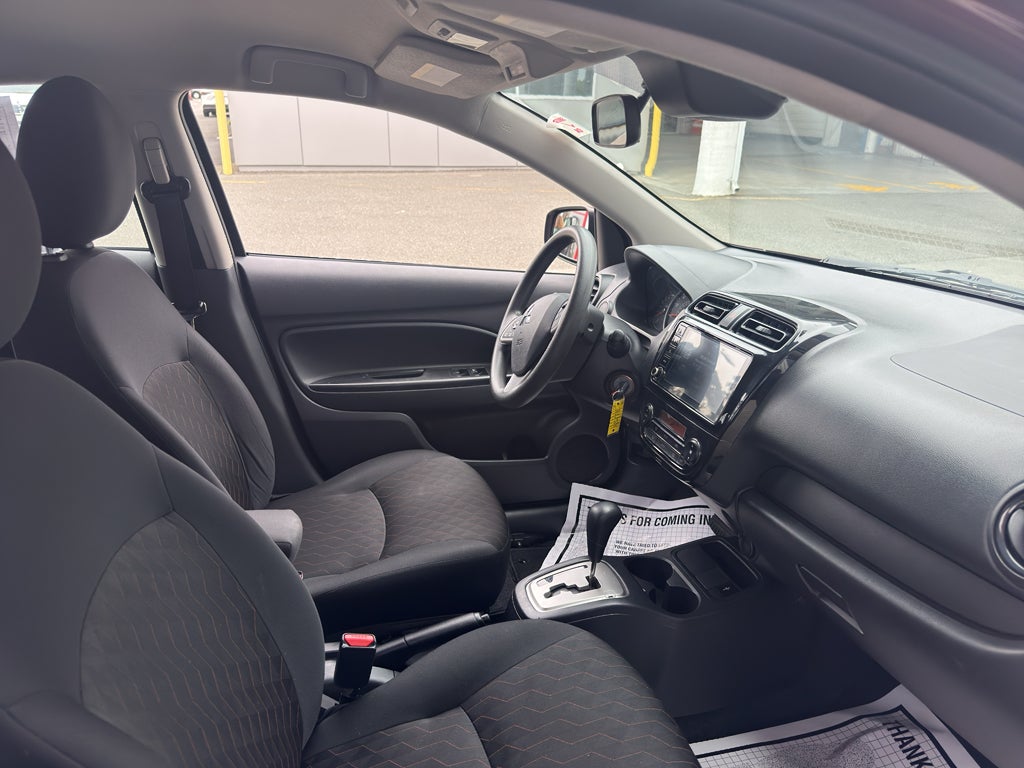2024 Mitsubishi Mirage ES