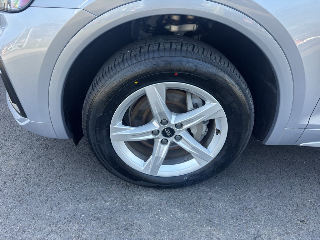 2023 Audi Q5 Premium