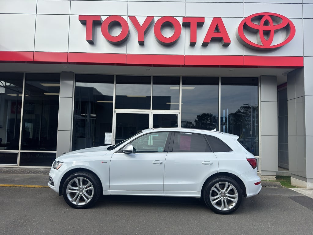 2014 Audi SQ5 Premium Plus